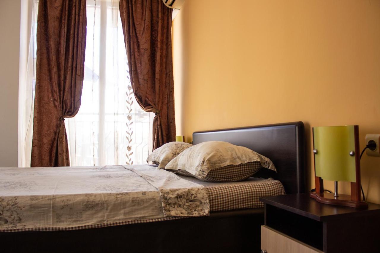 Central Couple Studio Pomorie Kültér fotó